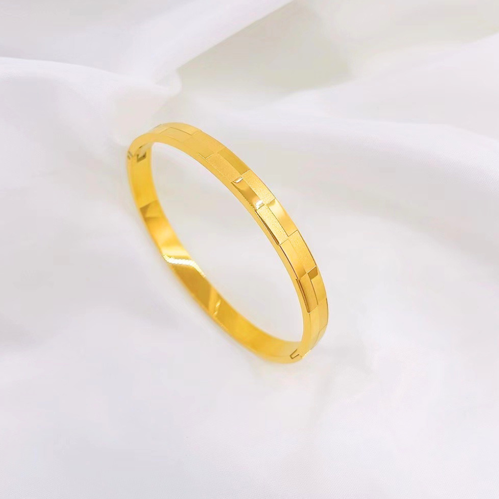 LẮC TAY SUMMER