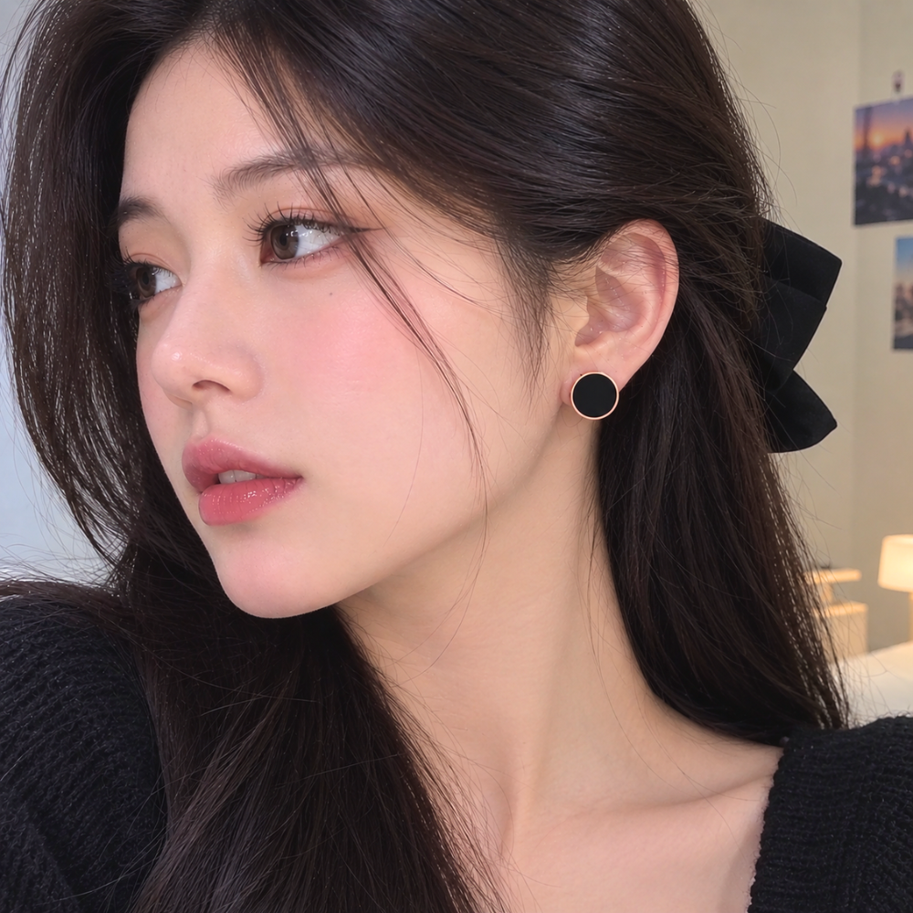 KHUYÊN TAI KNOT