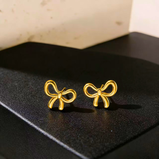 KHUYÊN TAI BOWTIE