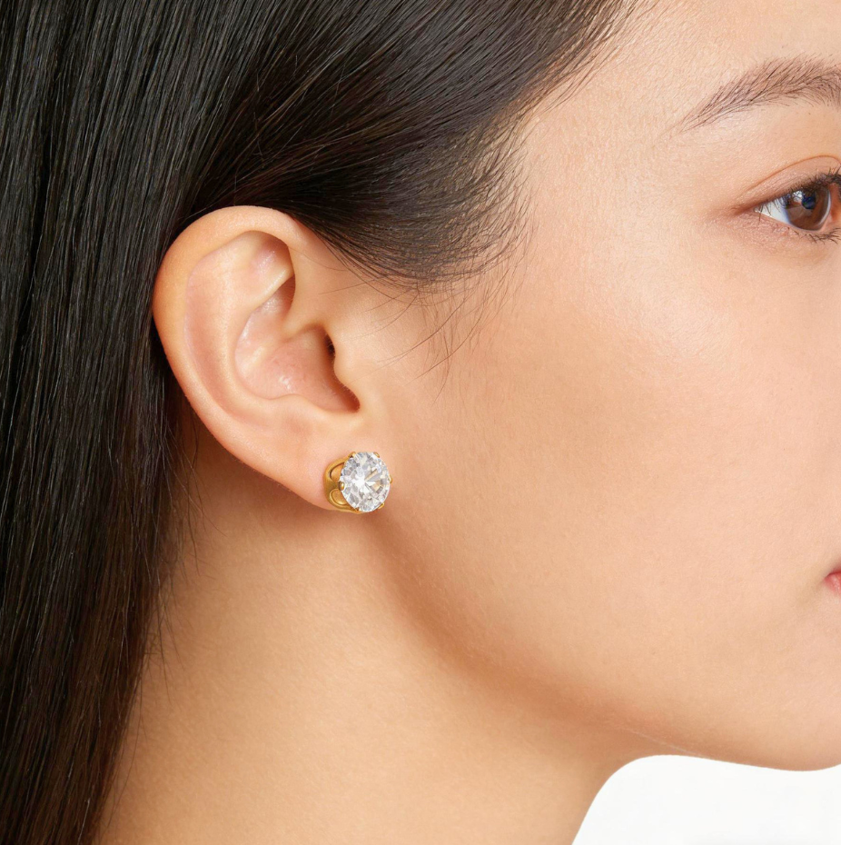 KHUYÊN TAI DIAMOND
