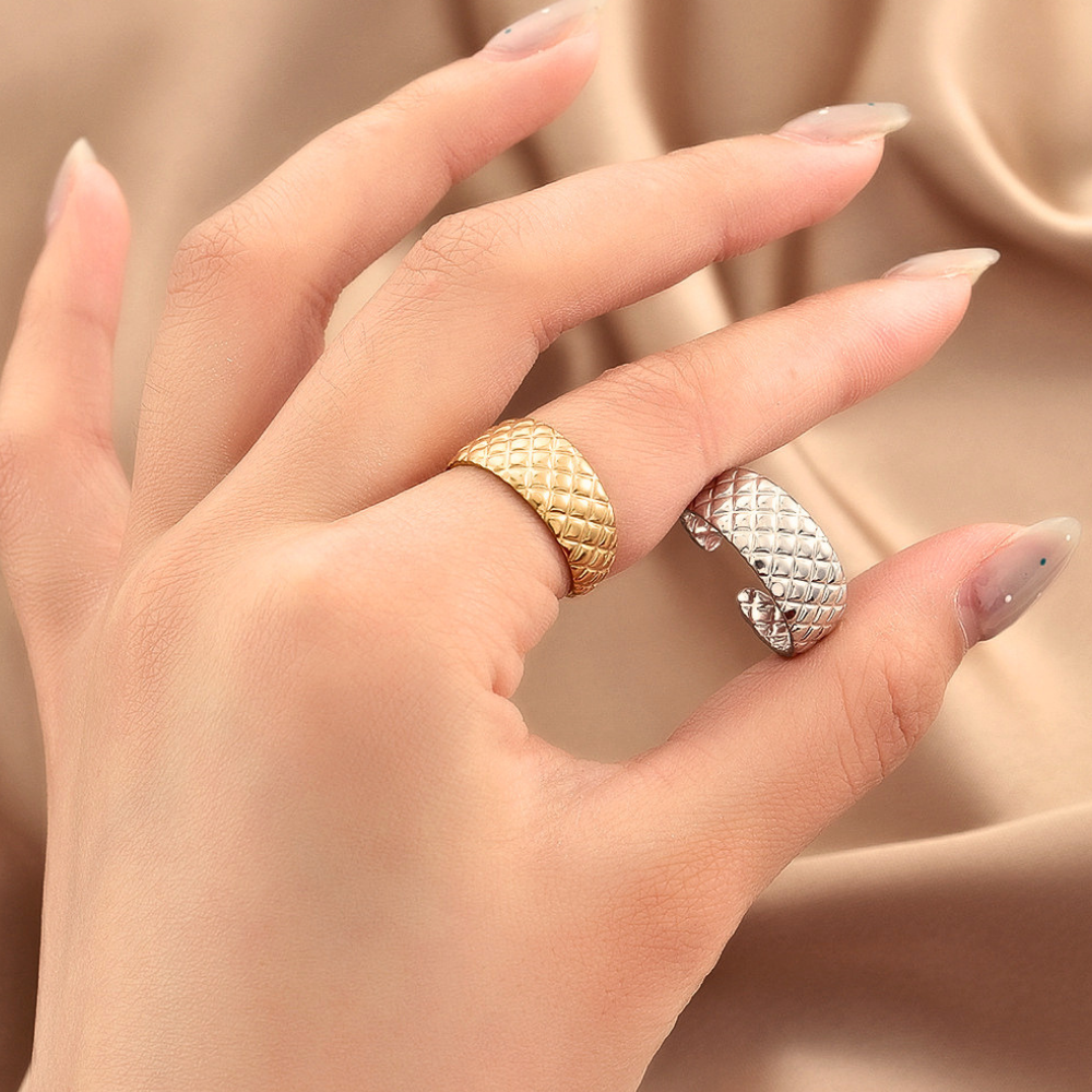 NHẪN CLIO