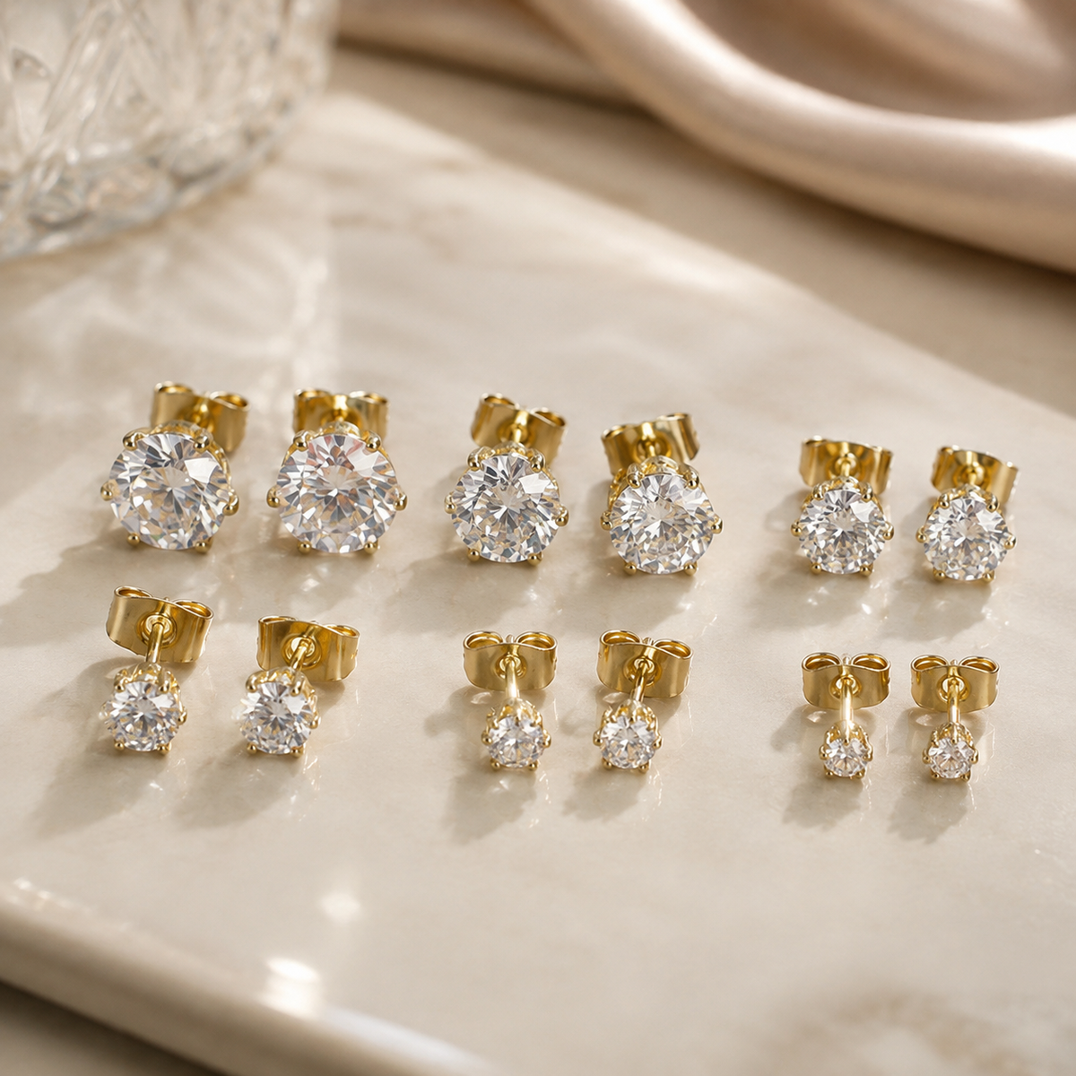 KHUYÊN TAI DIAMOND