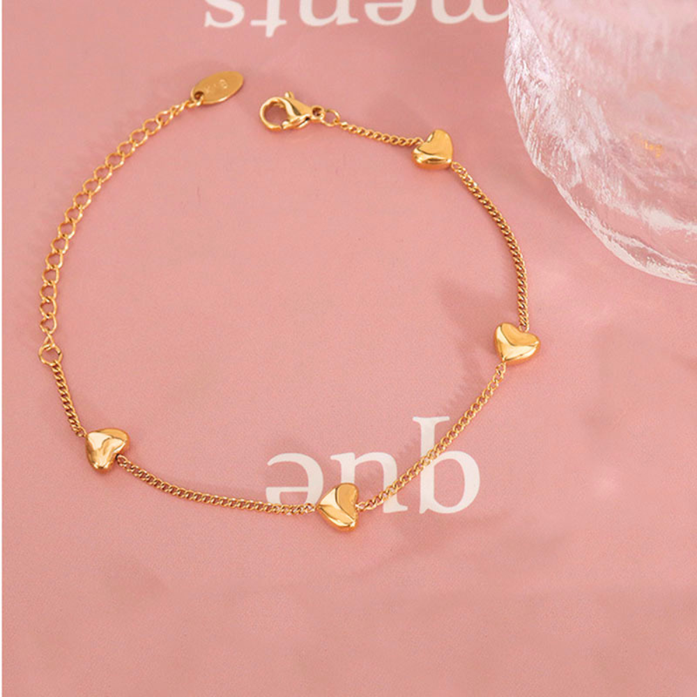 LẮC TAY LOVIE