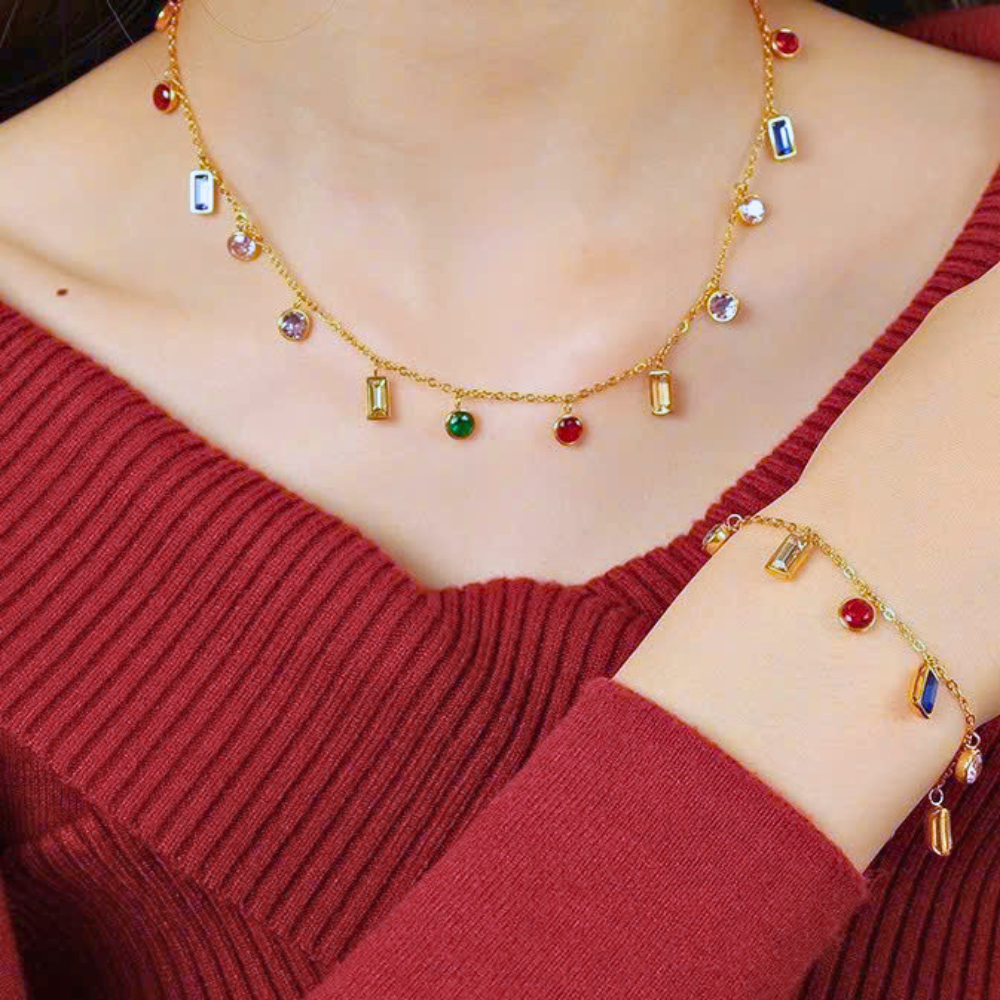 LẮC TAY KARINA